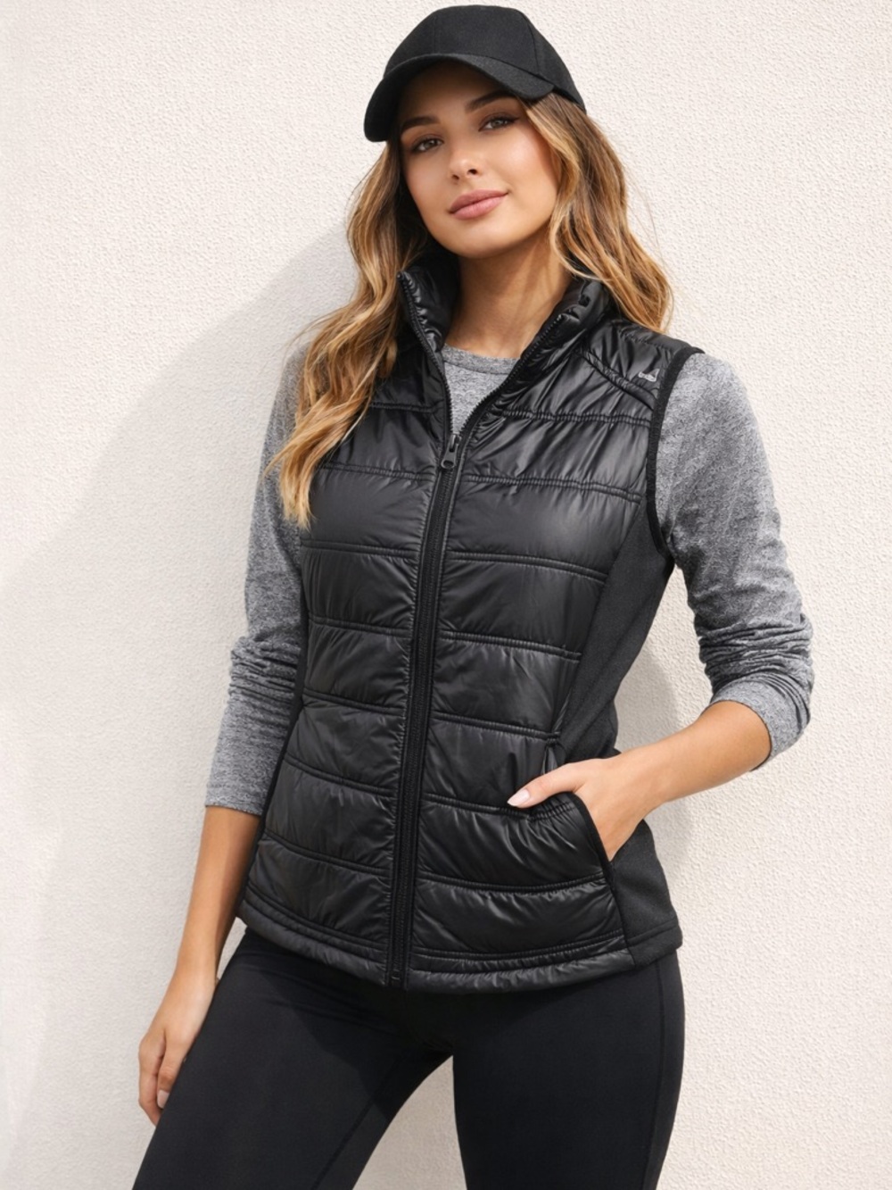 Avia Black Puffer Vest Women's
Medium Lightweight Quilted Zip Up Activewear